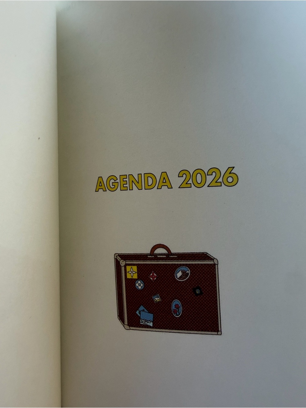 Louis Vuitton Monogram pocket Agenda with 2026 inserts - Picture 9 of 9